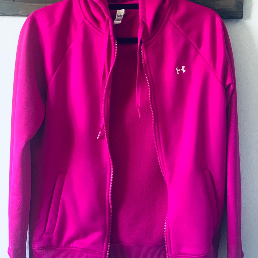 SOLD***Under armour zip up hoodie
